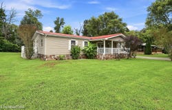 2025 River Meadows Drive, Sevierville, TN 37876