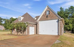 5062 Harlech Castle, Southaven, MS 38671
