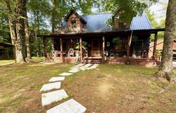 8 Spice Valley Court, Mitchell, IN 47446