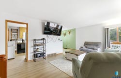 2313 E 17th St, Sioux Falls, SD 57103