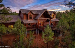 2818 Constellation Lane, Overgaard, AZ 85933