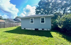 1605 Hawthorne Drive, Chesapeake, VA 23325