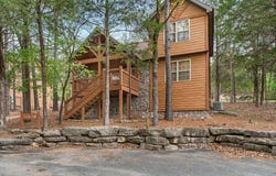 24 Lost Creek Circle, Branson West, MO 65737