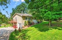 8221 CHURCH Road, FELTON, PA 17322