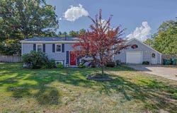 39 Salmon Falls Road, Rochester, NH 03868