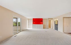 3131 Fleur Drive, Des Moines, IA 50321