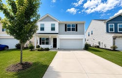 104 W Compass Way, Easley, SC 29640
