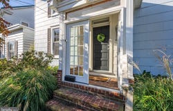 26 CUMBERLAND Avenue, SHIPPENSBURG, PA 17257