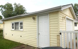 8865 S Ryan Road, Hometown, IL 60456