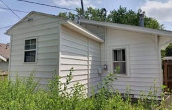 1220 W 2nd St, Coffeyville, KS 67337