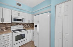 1225 Reserve Way, NAPLES, FL 34105