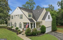 232 MARYLAND Avenue, HAMILTON, VA 20158