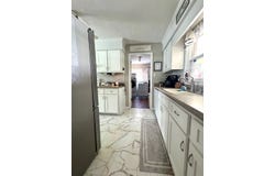 222 Chatham, Greenwood, SC 29649