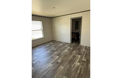 833 E Duke St, Vermillion, SD 57069