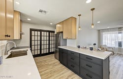 613 N 63RD Place, Mesa, AZ 85205