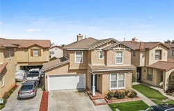 255 Roxanne Lane, Corona, CA 92882