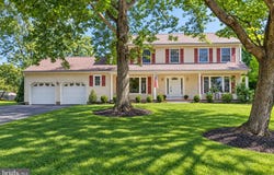 20 NASSAU Drive, LAWRENCEVILLE, NJ 08648