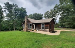 102 Clella Ct., Mountain View, AR 72560