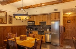 7 Whiteface Inn Ln, Lake Placid, NY 12946