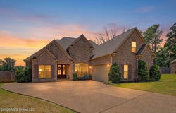 3635 Williams Brooke Lane, Hernando, MS 38632