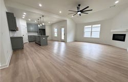 1724 Gerald Shay Road, Gentry, AR 72734
