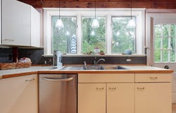 79 Hollis St, Dunstable, MA 01827