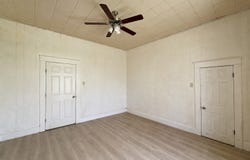 504 Brown Avenue, Paris, TX 75460