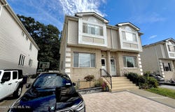 76 Lott Lane, Staten Island, NY 10314