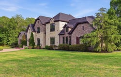 375 Hunters Chase Drive, Cabot, AR 72023