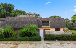 703 7th Terrace, Palm Beach Gardens, FL 33418