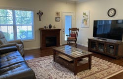 3613 Arbor Pointe Drive, Newburgh, IN 47630