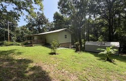 91 Hillside Dr, Potts Camp, MS 38659