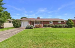 707 E 3rd Street, South Point, OH 45680