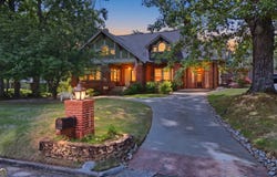760 E Tugalo Street, Toccoa, GA 30577