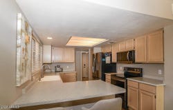 3230 E Altadena Avenue, Phoenix, AZ 85028