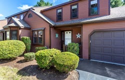 22 Hawthorne Vlg, Franklin, MA 02038