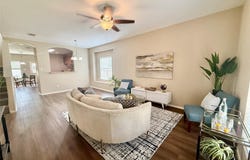 102 Williamson Cv, Elgin, TX 78621