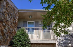 202 GREENVIEW Drive, LANCASTER, PA 17601
