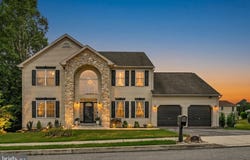 21 SHELLY Drive, SINKING SPRING, PA 19608