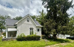 590 E Main, Batavia, OH 45103