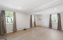 207 WALNUT HILL RD #B #2, WEST CHESTER, PA 19382