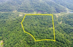 14 Lewis and Collins Road, Manchester, KY 40962