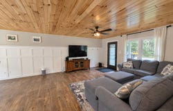 6891 Elmwood, Indian River, MI 49749