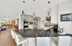 1506 S LAKEVIEW Dr, Bountiful, UT 84010