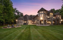 27630 Virginia Cove, Excelsior, MN 55331