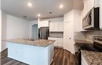 209 Reagor Dr, Taylor, TX 76574