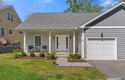 20 Sallys Way, Shelton, CT 06484