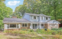 8480 W Edgerton Ave, Greendale, WI 53129
