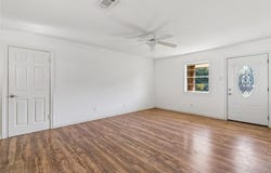 644 GROVEWOOD Drive, Gretna, LA 70056