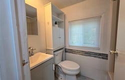 525 Riverleigh Avenue, Riverhead, NY 11901